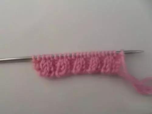 女童背心裙子的蝴蝶结的编织方法,女童外套双色蝴蝶结图案编织教程