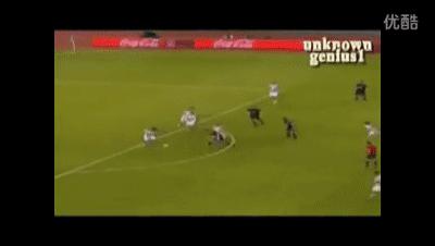 球王也假摔？盘点C罗假摔