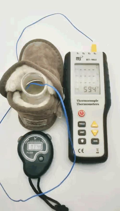 儿童雪地靴排行榜第一名防水防滑,儿童雪地靴哪个品牌好穿