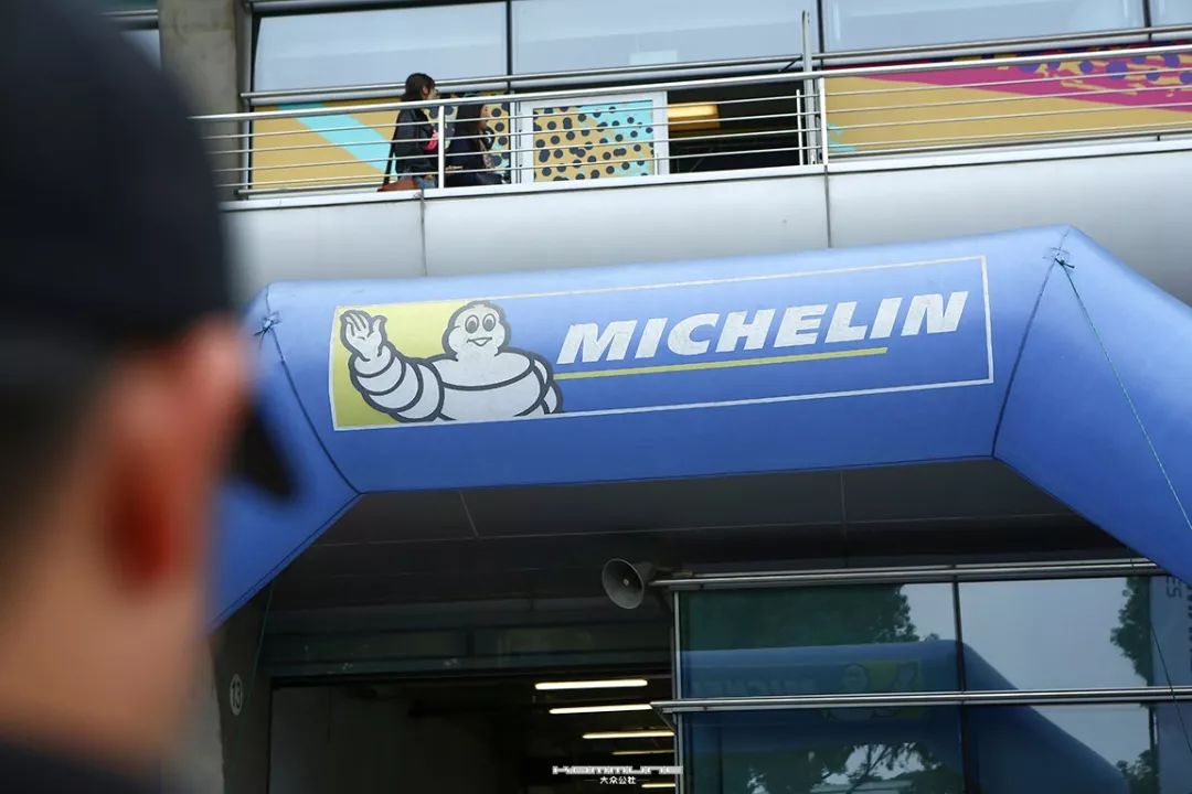 米其林餐厅牛排厨师刀功有多强,米其林ps4s到底有多强