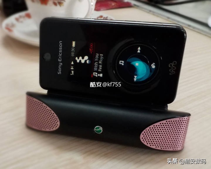 索尼爱立信walkman翻盖,walkman索尼手机