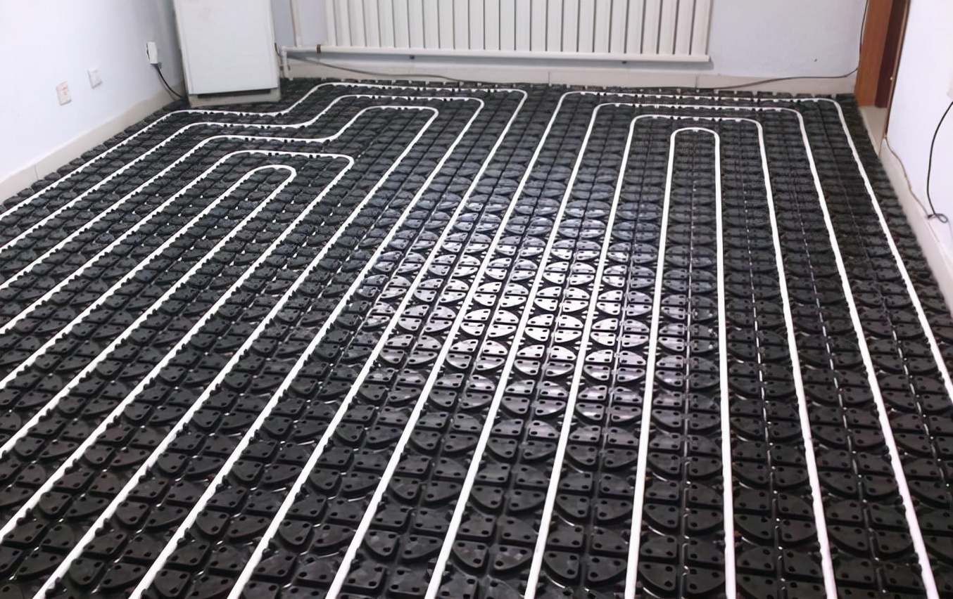 农村安装什么样的地暖既热又便宜,现在农村有没有必要装地暖