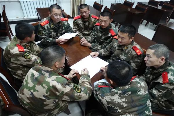 我的入*党**故事丨换装不换本色,改制不改初心——沈国江