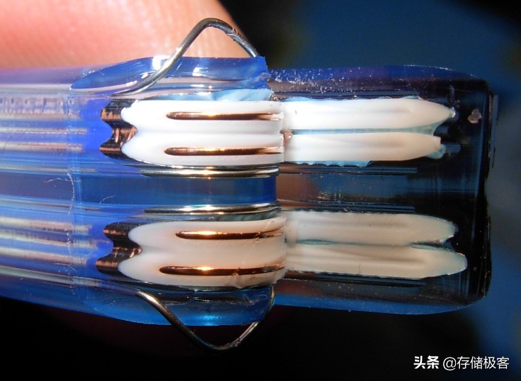 为什么电脑只有一个sata接口,如何解决电脑sata接口不够用