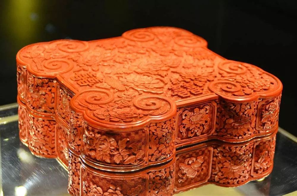 皇寺古玩市场,古玩市场老物件漆器