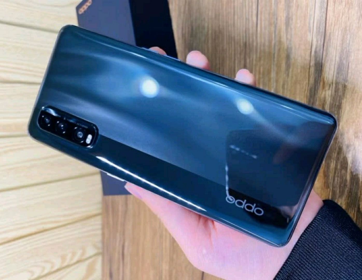 oppo手机降价价格在1500元左右的,oppo降价500元的手机