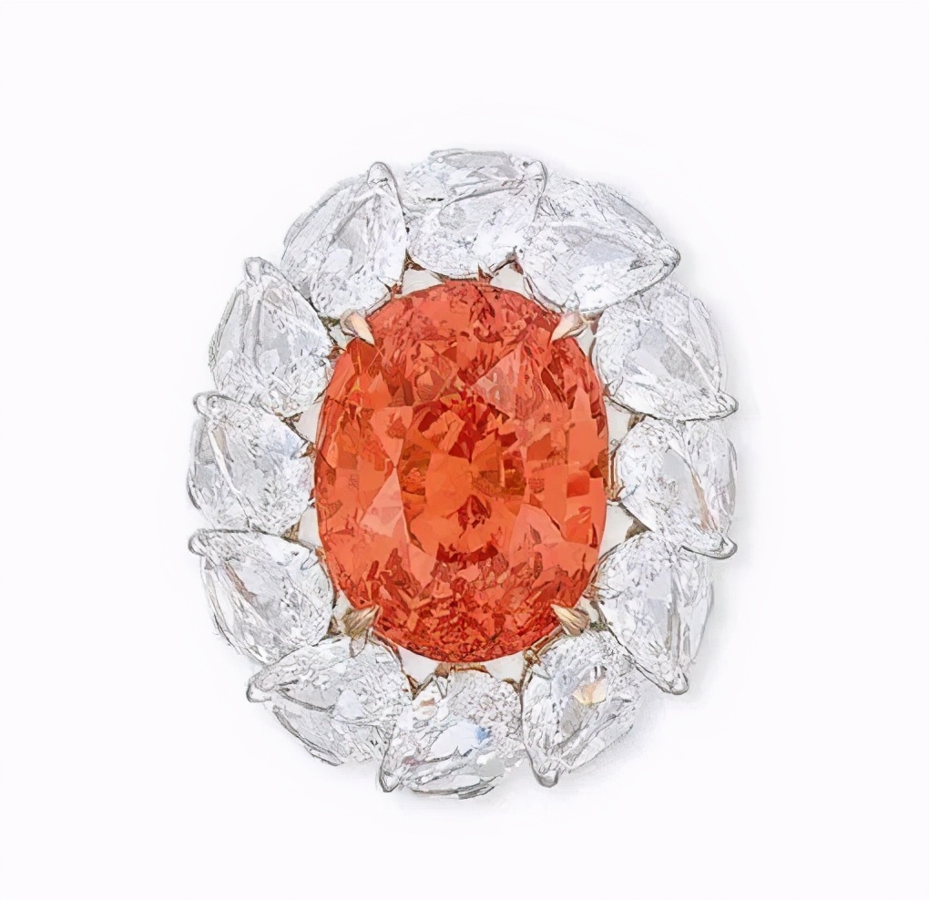 为什么英国总是把蓝宝石作为婚戒,王室贵族是如何挑选结婚戒指的