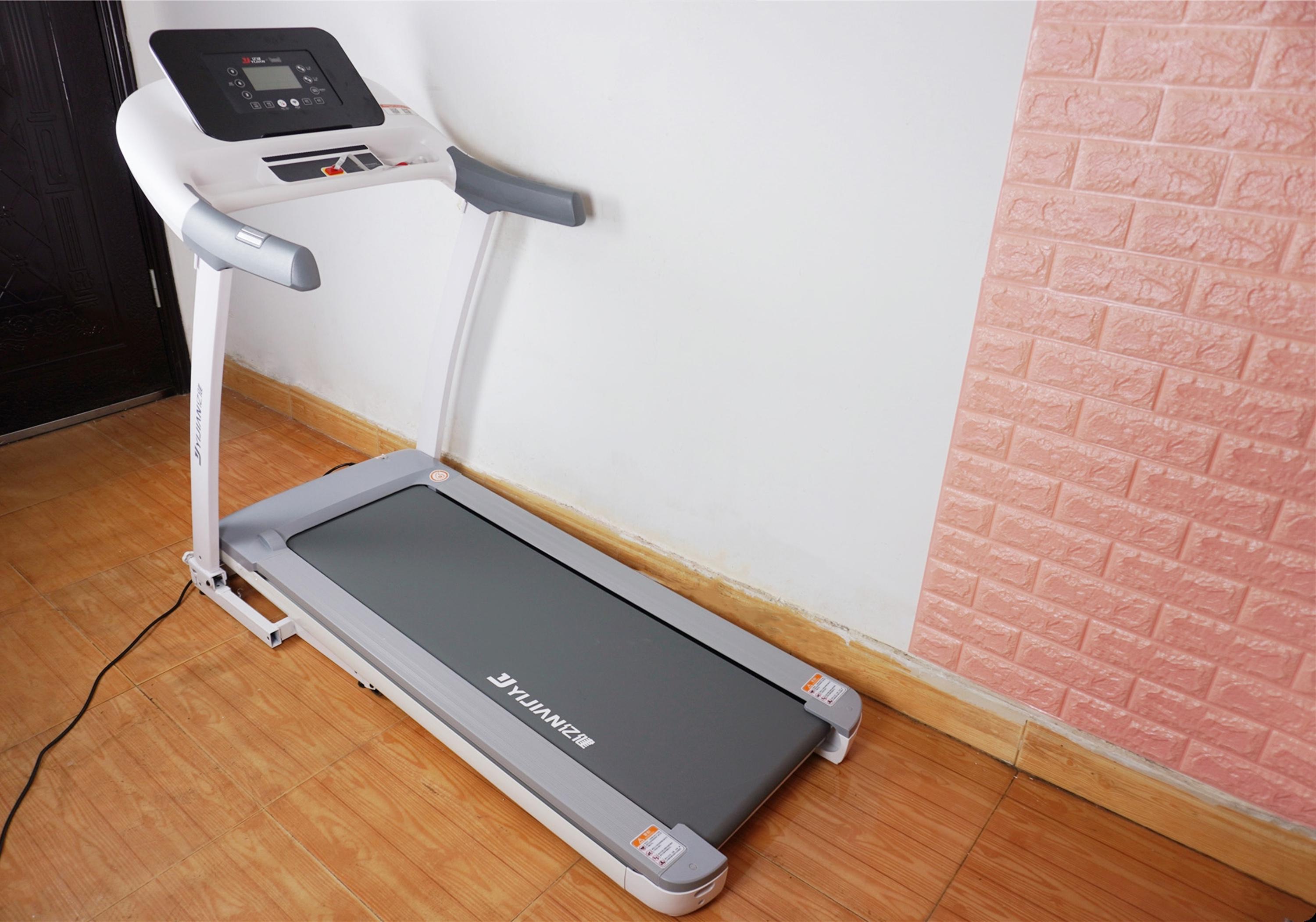 家用静音智能跑步机亿健,亿健精灵智能跑步机