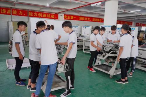 初中毕业考没学上？家长很“头疼”，三条“出路”可参考