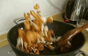 香辣鱿鱼最正宗的做法,香辣鱿鱼须香辣可口