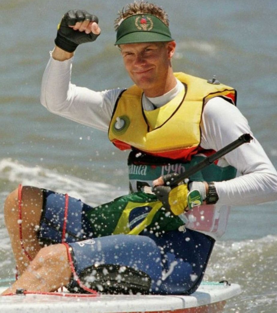 巴西十大年轻足球巨星排名,聊一聊足球