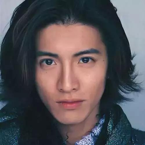 中国偶像团体解散的有哪些,偶像团体解散粉丝哭