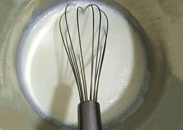 如何在家自制热的冰淇淋简单,夏天到了在家自己制作冰激凌