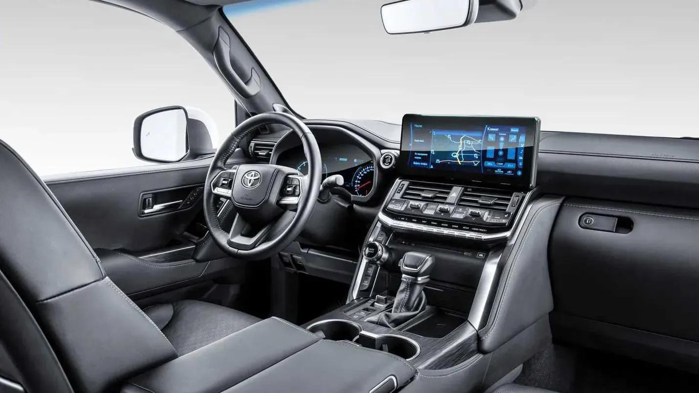 丰田霸道lc250落地价,丰田霸道lc2502022款国六上市时间