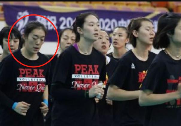 强行复出?姚迪渴望出战明晚比赛,天津女排征召孟豆或表明态度