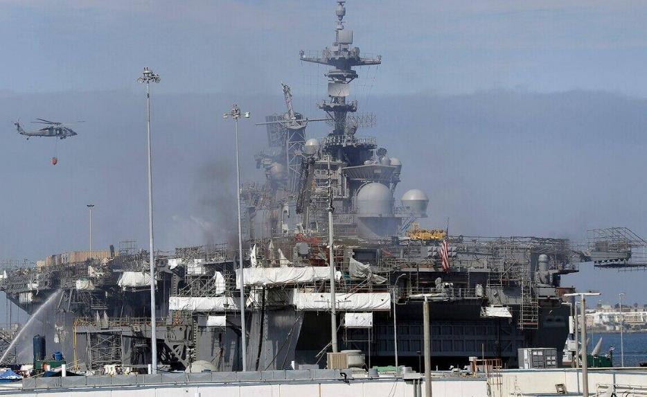 航母可以改两栖攻击舰吗,三天修复约克城号航母