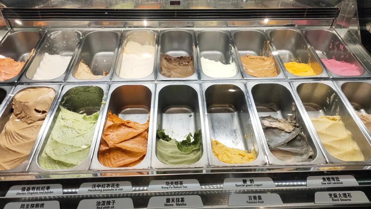 陕十三肉夹馍奥特莱斯店,陕十三肉夹馍多少钱一个