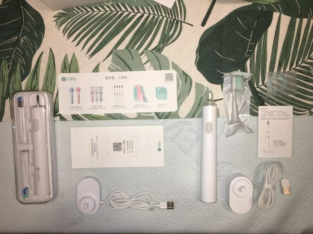 米家电动牙刷三个版本区别,米家电动牙刷t100和t300的区别