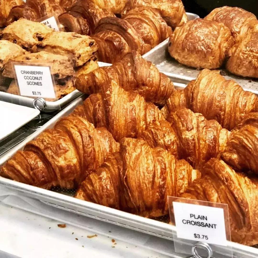 牛角包面包店,口碑最好的面包牛角包店