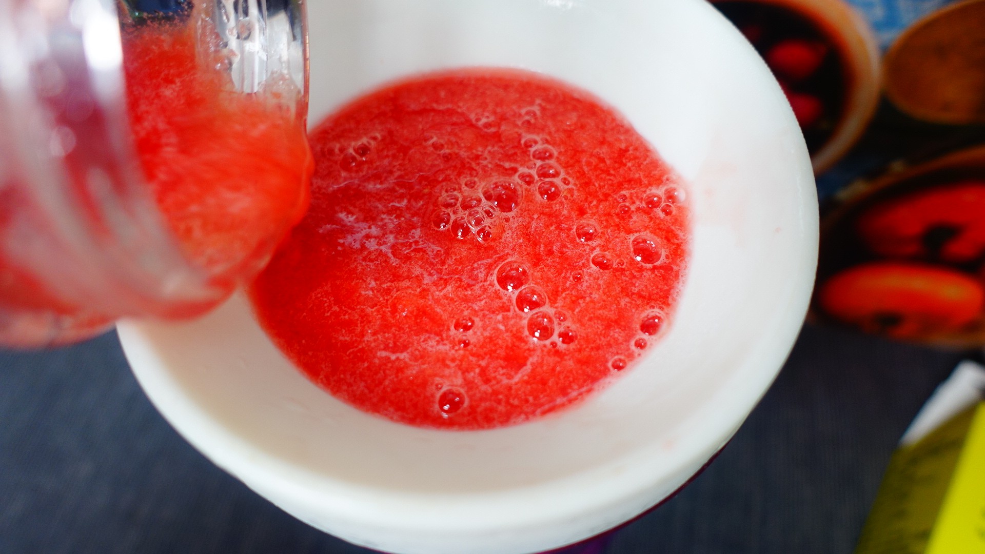 怎样挑出甜的西瓜,怎么挑甜西瓜最简单方法