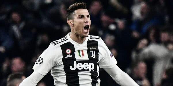 不会踢球的人对足球的理解,足球对于球员意味着什么