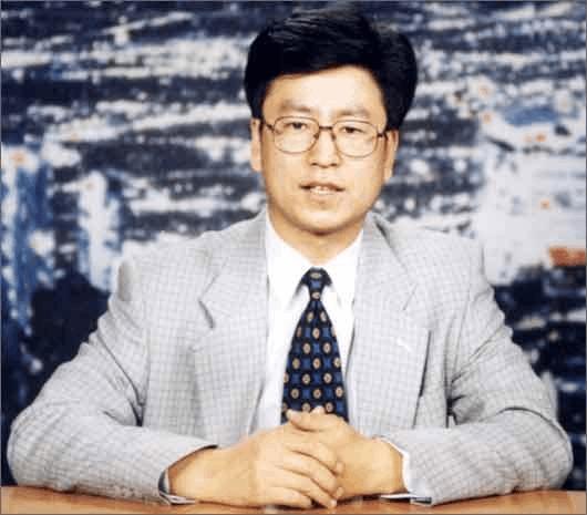 白岩松谈学生现状,白岩松对儿子说你要考第一