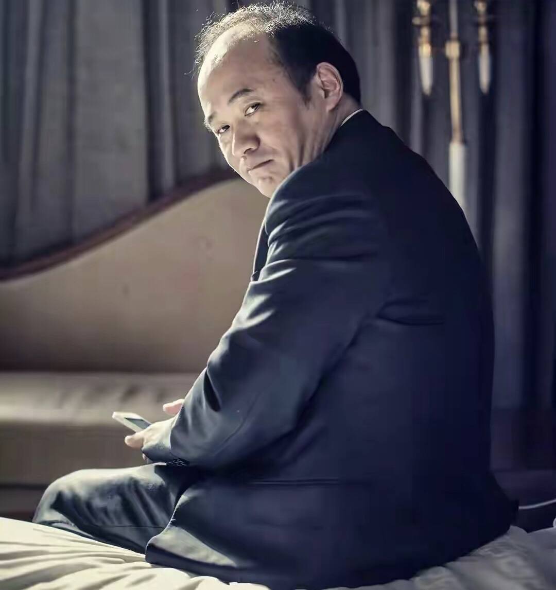 湖北前首富为何锒铛入狱,湖北前首富获国家赔偿