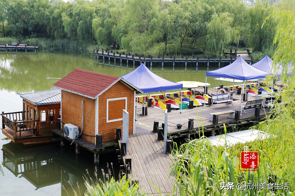 镇江美食三茅宫地锅鸡,镇江美食推荐锅盖面