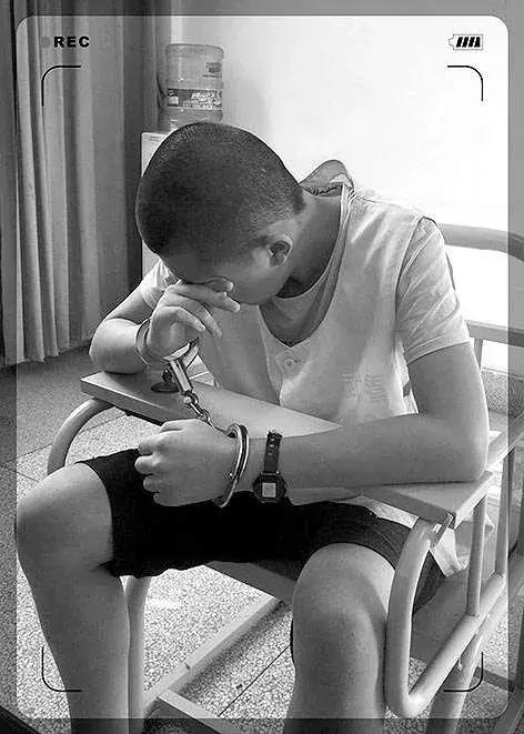 15岁少年强奸7岁女童后推下25楼，事后去超市买零食