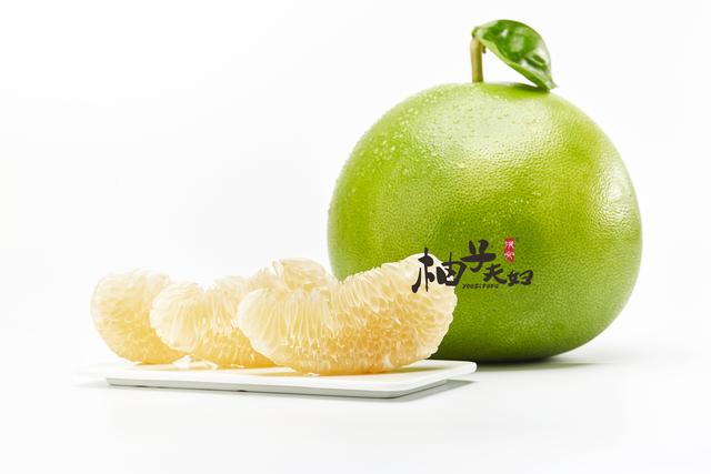 买一个柚子花多少钱,30块钱买个柚子