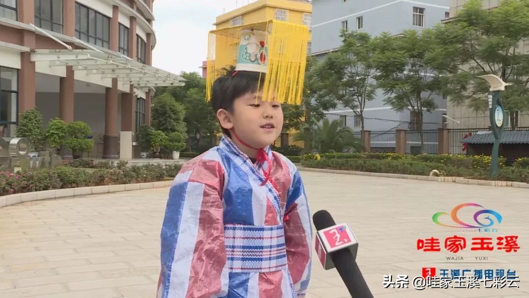 小学生环保时装秀的衣服怎么做,小学生环保时装秀方案