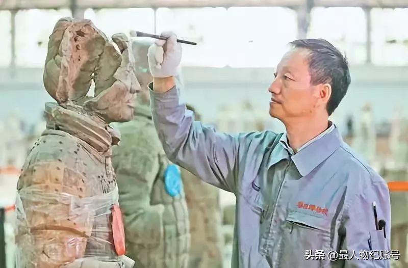 6年前辞职看世界女老师现状,六年前辞职看世界的女教师