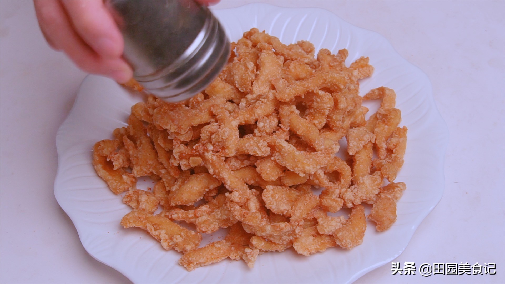 炸鸡柳怎么做又快又好吃,快炸鸡柳制作