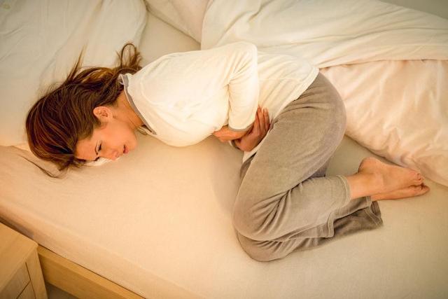 为什么月经过后还有褐色分泌物,为什么月经结束了还有褐色分泌物