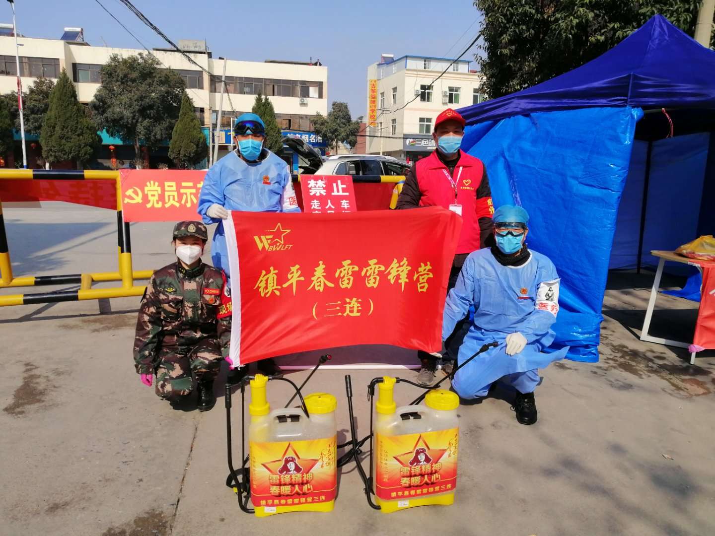 为疫情付出重大牺牲,为抗击疫情所付出的人和事