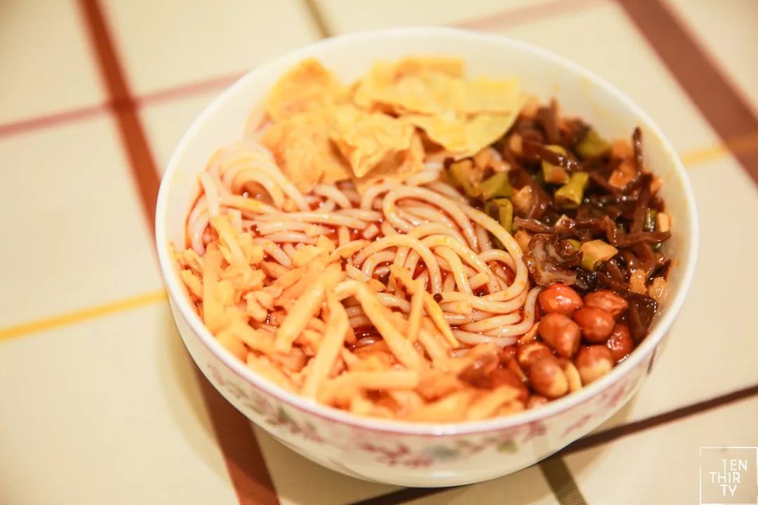 持续更新的螺蛳粉测评简单粗暴,史上最全的螺蛳粉测评