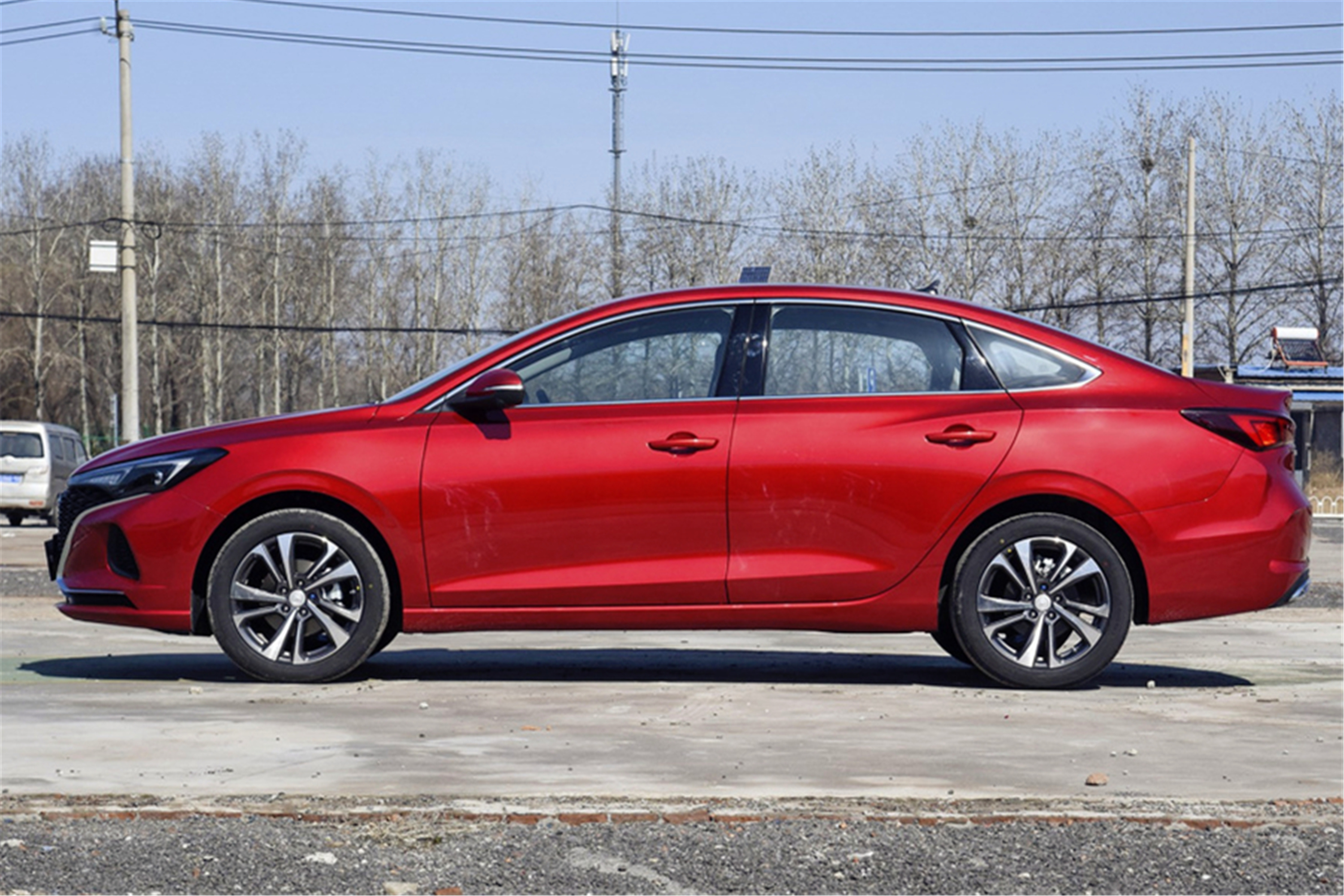 十五万五款车开回家过年超有面子,开这几款国产车回家过年倍有面子