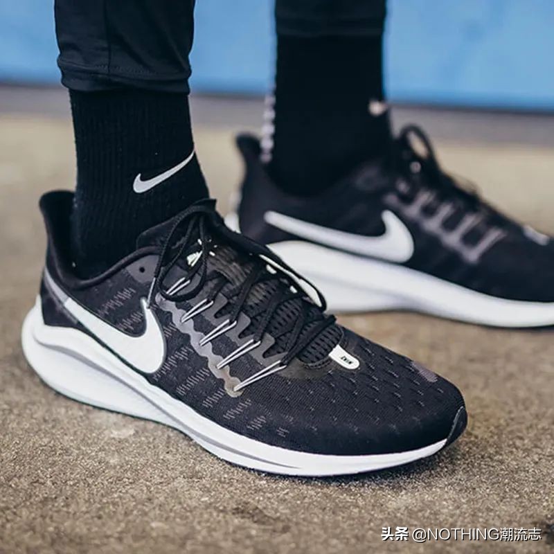 nike跑鞋耐克2019最火的鞋子,nike运动鞋哪一款最好