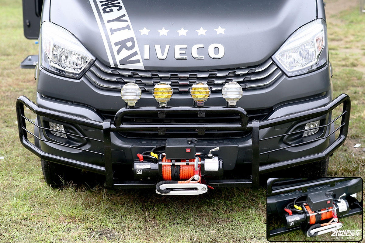 最新国产依维柯欧胜四驱房车,依维柯欧胜6.5吨悬挂