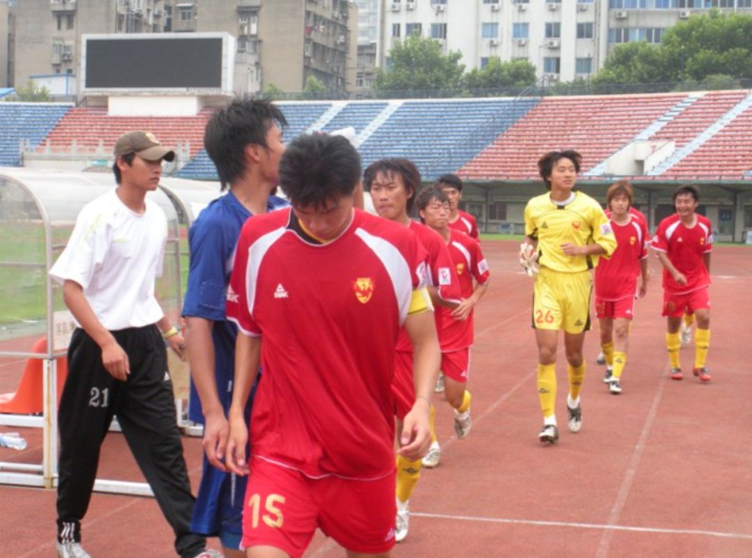 中国足球2009,湖北足球播报