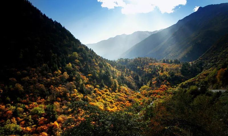 甘孜5日旅游攻略最新,四川旅游团去甘孜旅游攻略