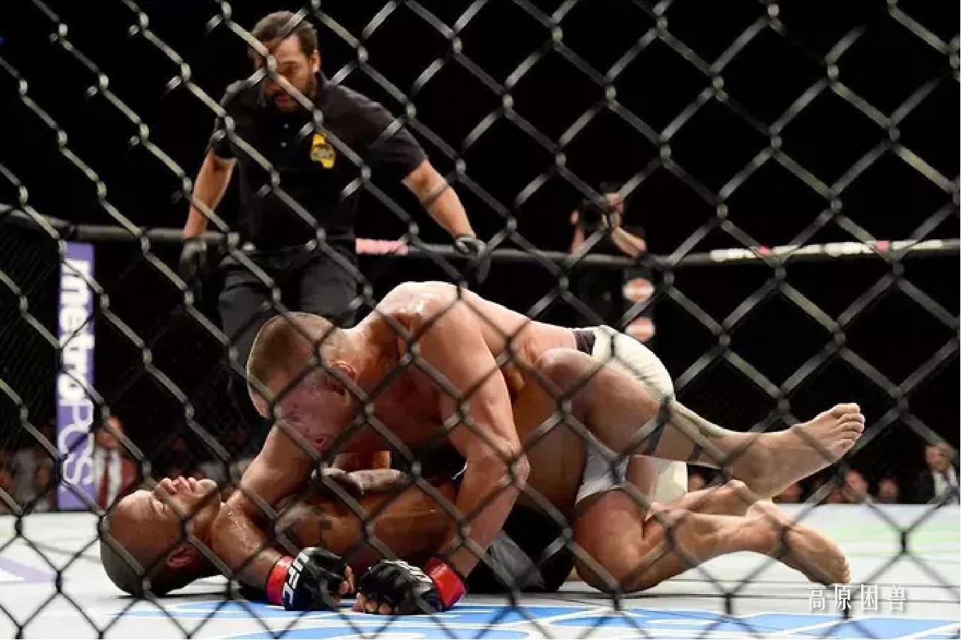 史上最残忍格斗,格斗史上最残暴的炸弹摔