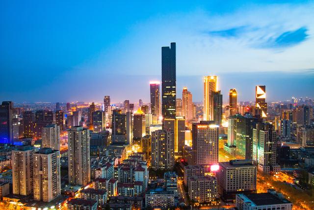 重庆买房选照母山还是江北嘴,照母山重庆楼市