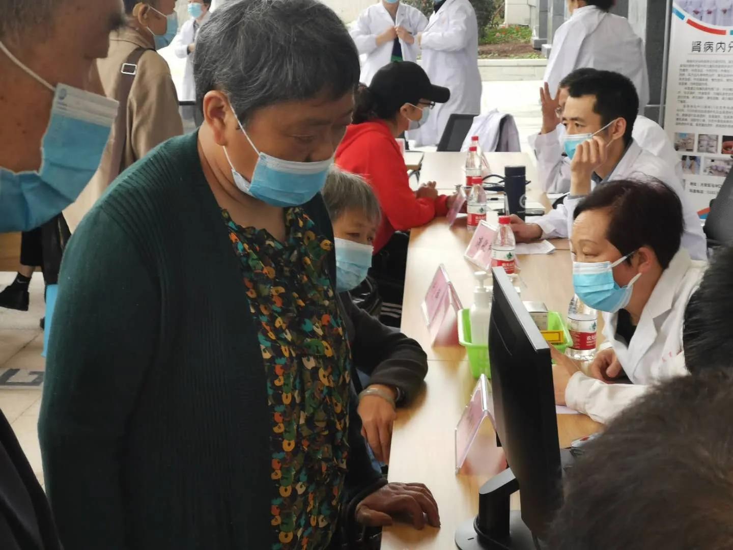 卧龙湖医院新闻,卧龙湖中医医院