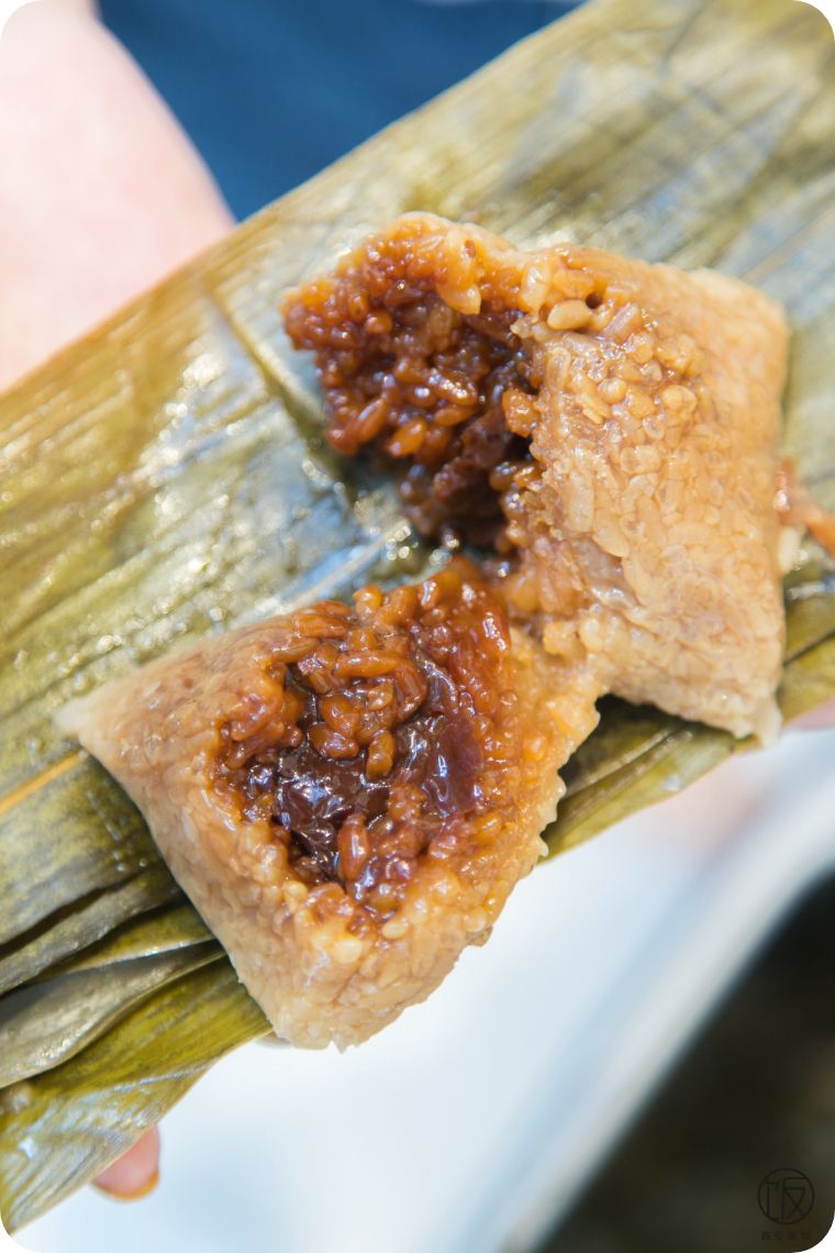 听说米旗最近研发出了黑科技绿豆糕,你想尝尝吗?