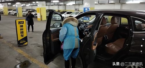 携手防疫抗艾共担健康责任视频,抗疫情同担风雨