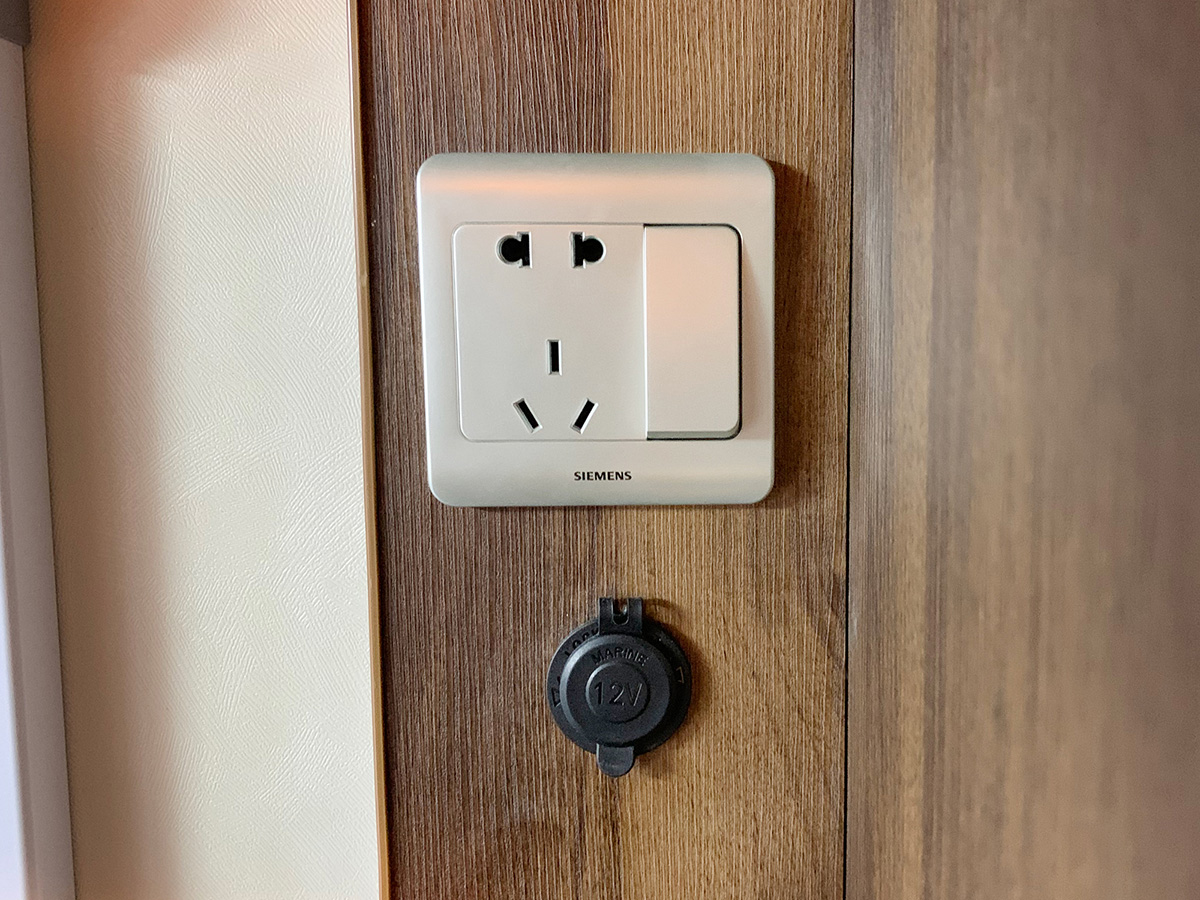 依维柯国产四驱6座房车,新星房车t600依维柯国产