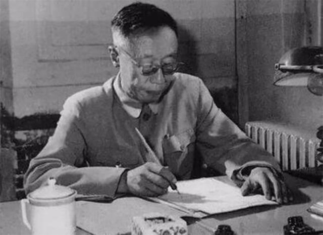 末代皇帝溥仪的自行车,溥仪自行车视频