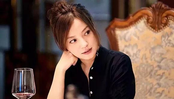 怎样辨别葡萄酒的好坏真假,怎么辨别葡萄酒的好坏和真假