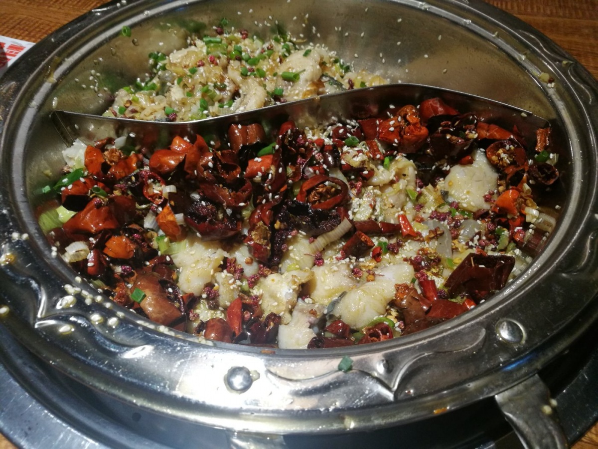 洛阳哪家鱼锅好吃又实惠,便宜又好吃的鱼锅